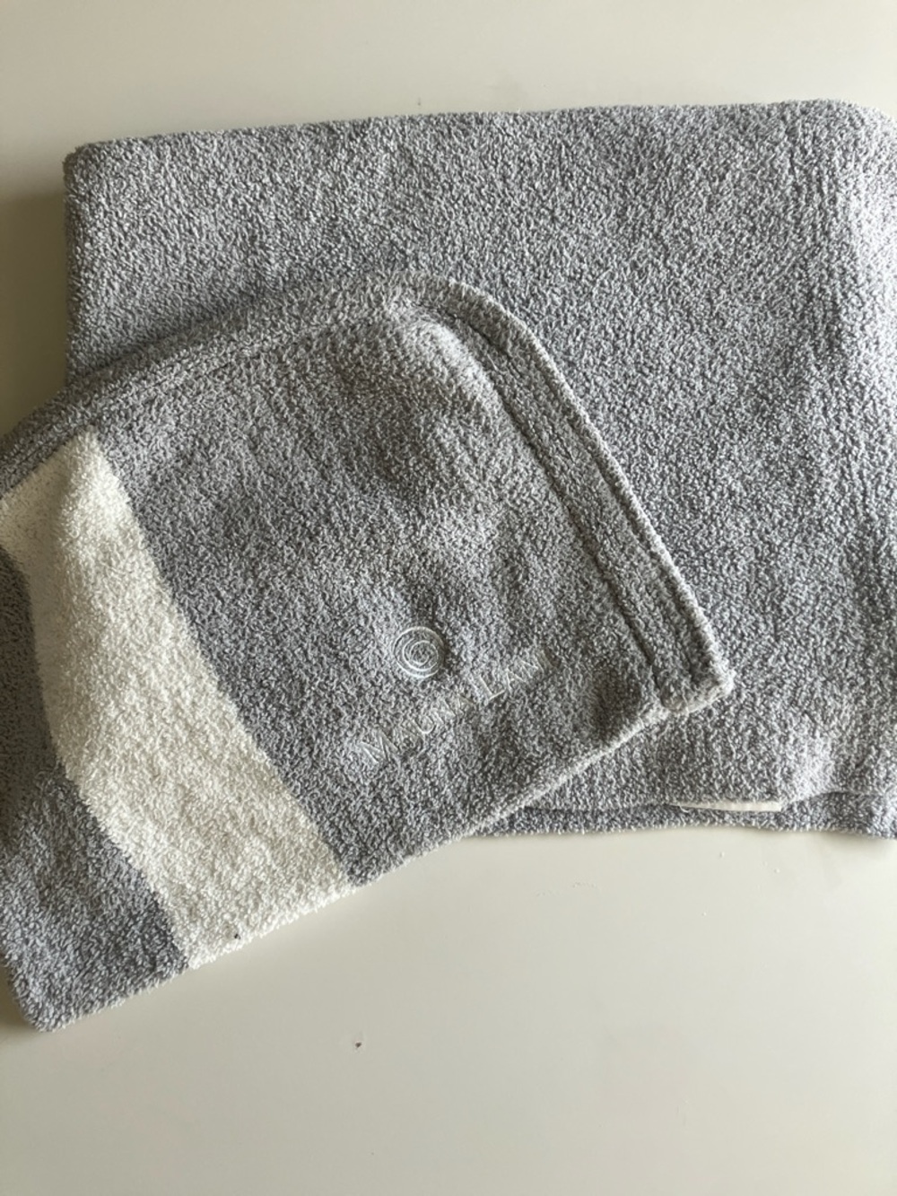 Kashwere travel Mauna Lani blanket